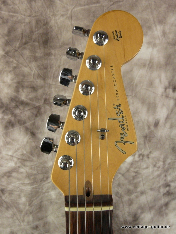 Fender-Stratocaster-US-Standard-2010-006.JPG