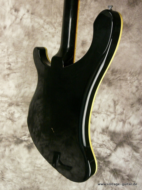 Rickenbacker-4001-Bass-1975-black-jetglo-010.JPG