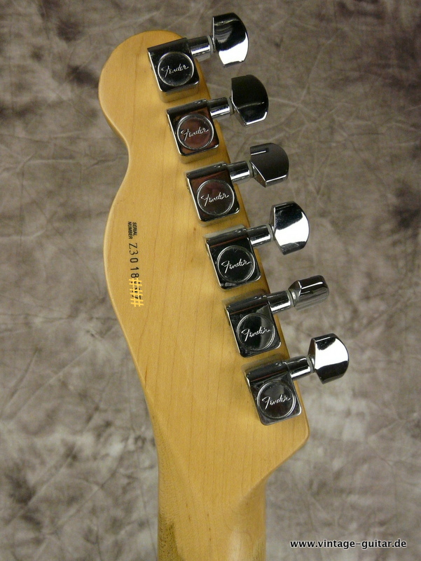 Fender-Telecaster-Bigsby-USA-winered-006.JPG