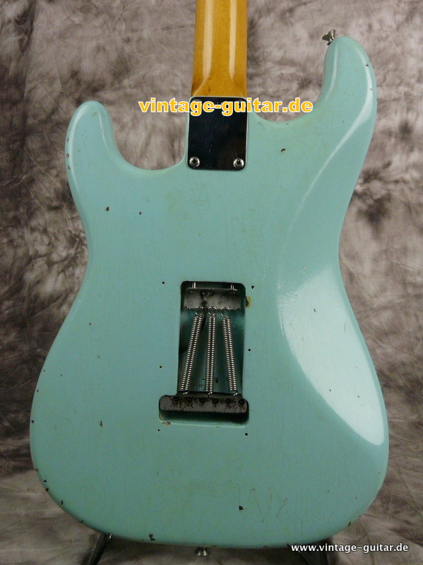 Fender_Stratocaster_1960-slabboard-surfgreen-004.JPG