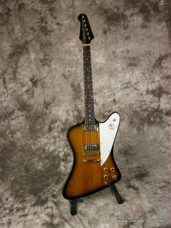 Gibson-Firebird-76-Bicentennial-1976-001.JPG