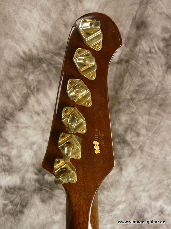 Gibson-Firebird-76-Bicentennial-1976-006.JPG
