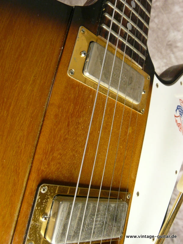 Gibson-Firebird-76-Bicentennial-1976-014.JPG