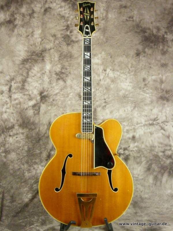 Gibson_Super_400-natural-1968-DeArmond-001.JPG
