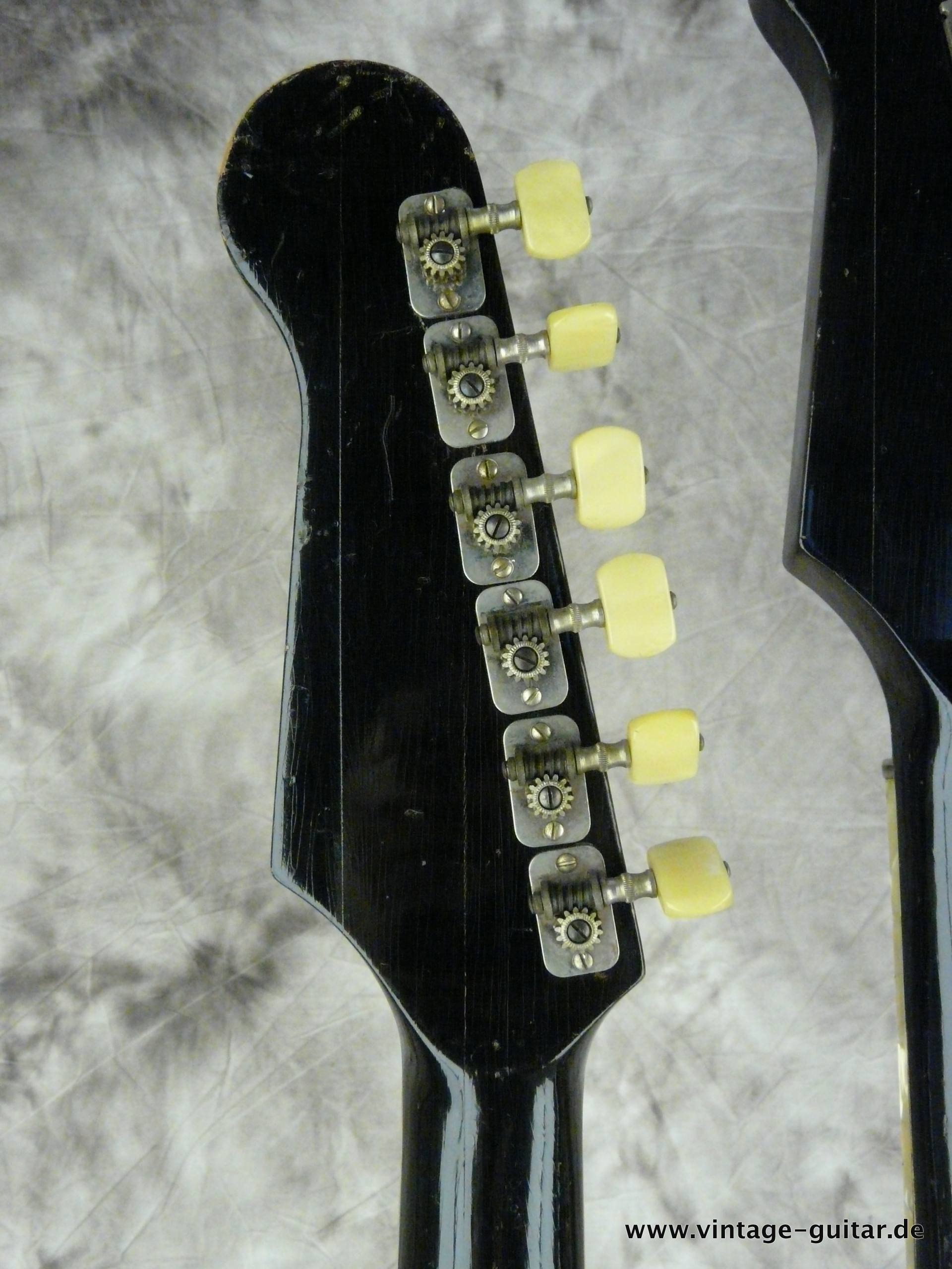 Hofner-Double-Neck-Guitar-and-Bass-Model-191-007.JPG