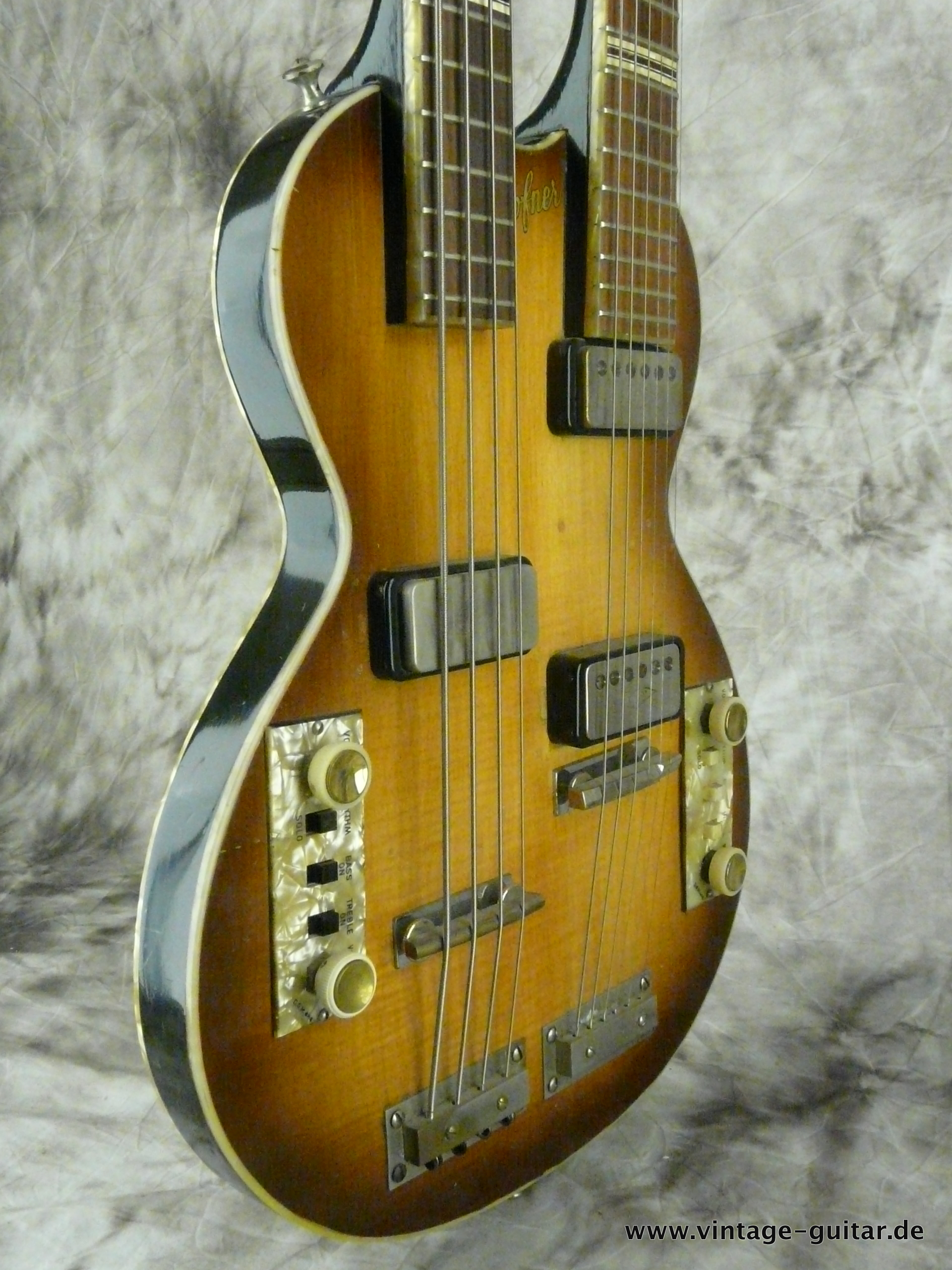 Hofner-Double-Neck-Guitar-and-Bass-Model-191-011.JPG