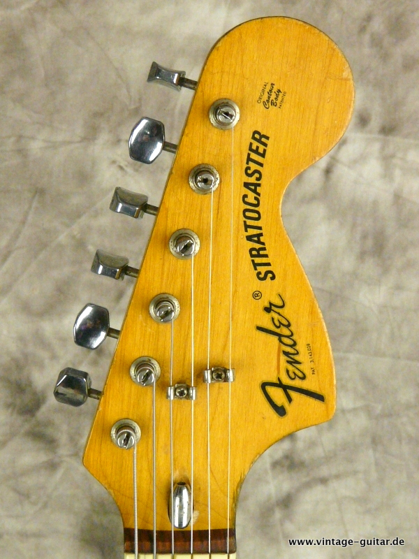 Fender_Stratocaster-1974-sunburst-rosewood-003.JPG