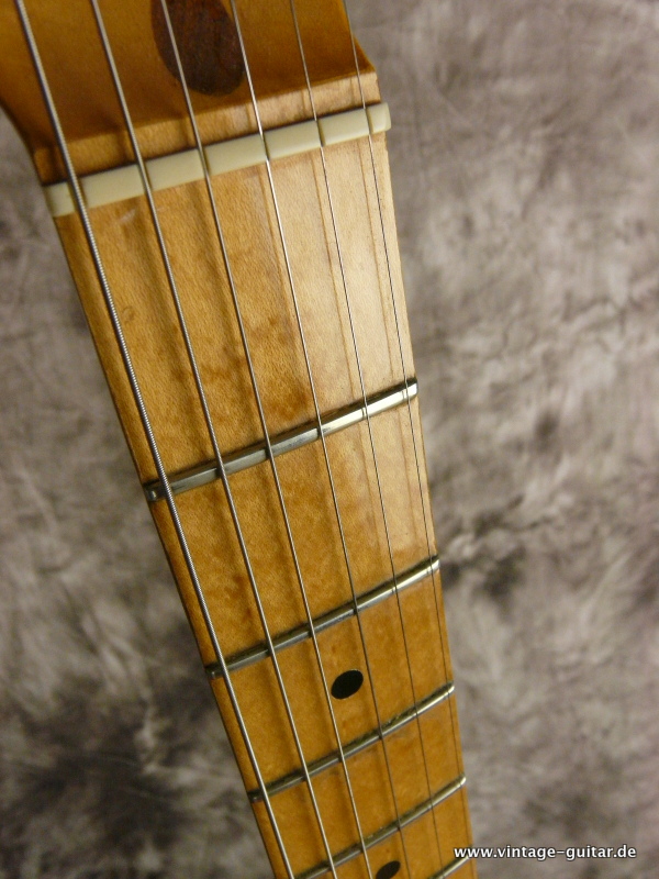 Fender-Stratocaster-50s-Reissue-Fullerton-fiesta-red-017.JPG