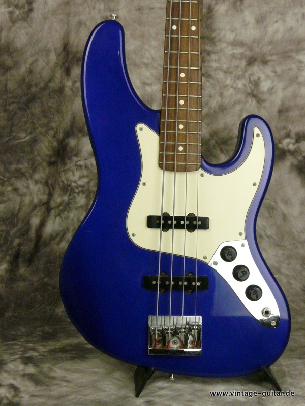 Fender-Jazz-Bass-Longhorn-blue-002.JPG