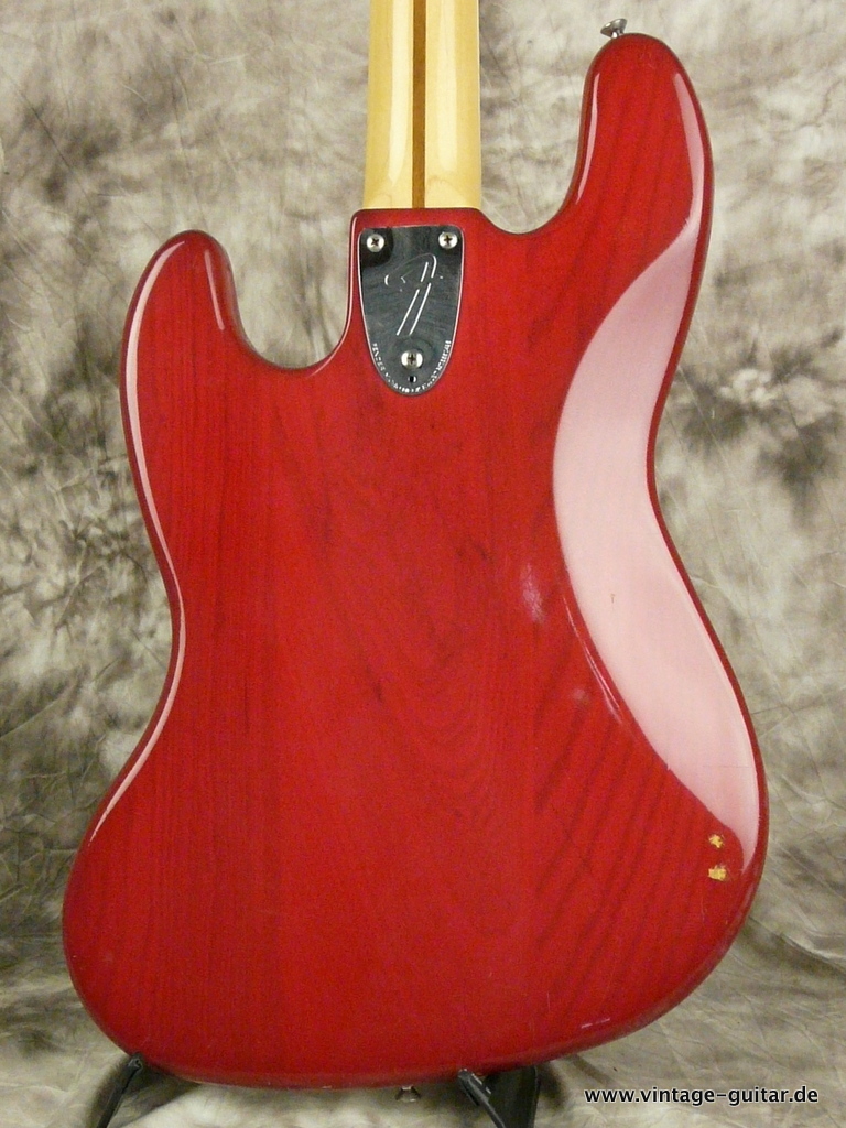 Fender_Jazz_Bass_cherry_1980-004.JPG