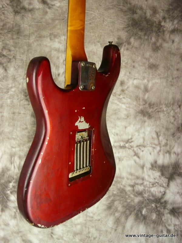 Fender-Stratocaster_1965-candy-apple-red-007.JPG