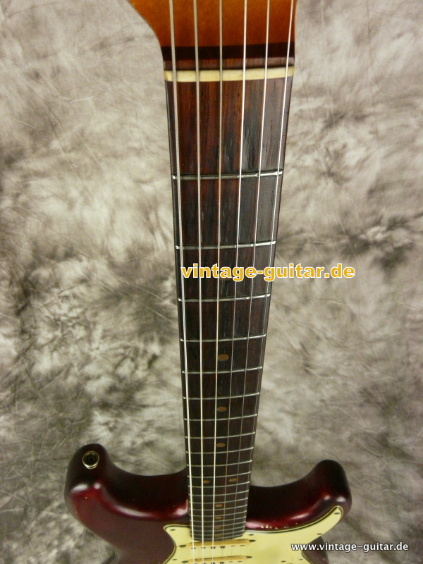Fender-Stratocaster_1965-candy-apple-red-011.JPG