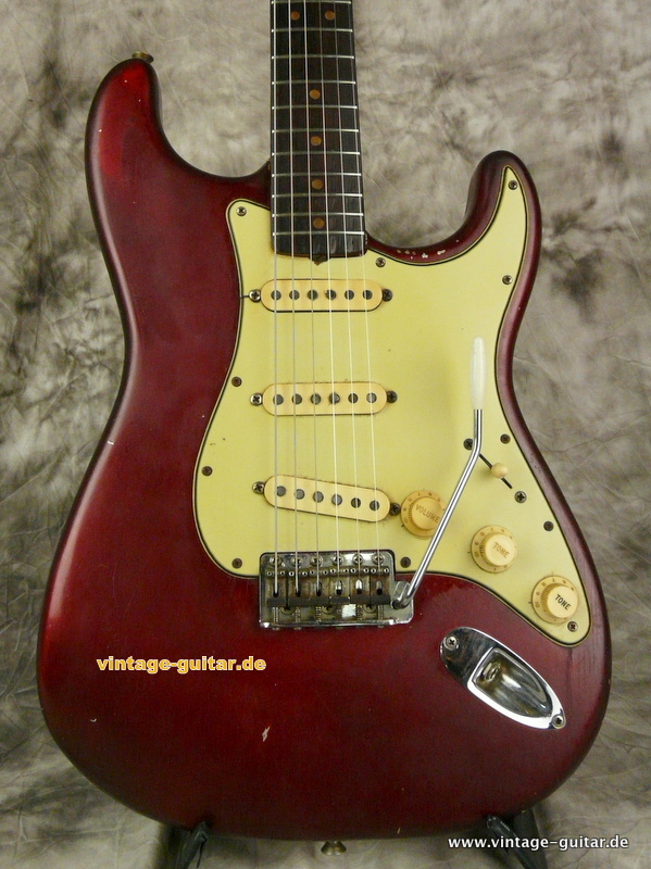 Fender-Stratocaster_1965-candy-apple-red-013.JPG