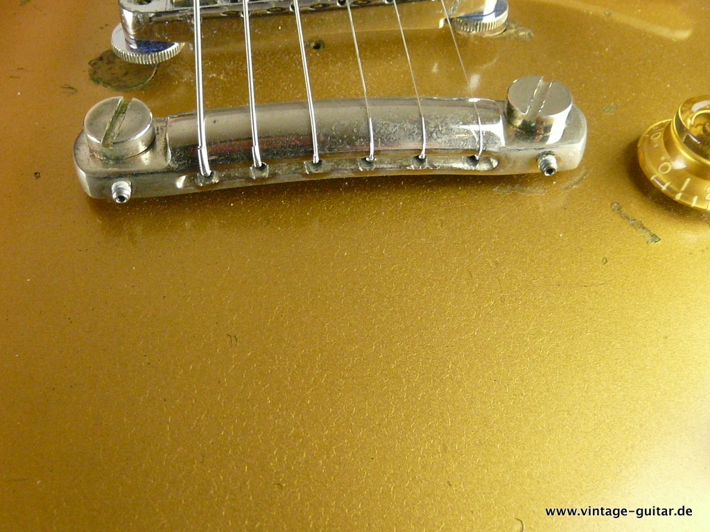 Gibson_Les-Paul_Goldtop-converted_humbucker-stoptail-piece-019.JPG