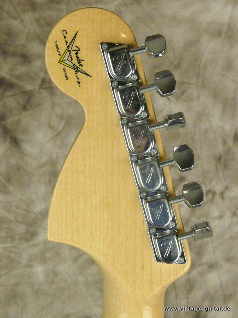 Fender_Stratocaster-2014-Richie-Blackmoore-Custom-Shop-Tribute-006.JPG