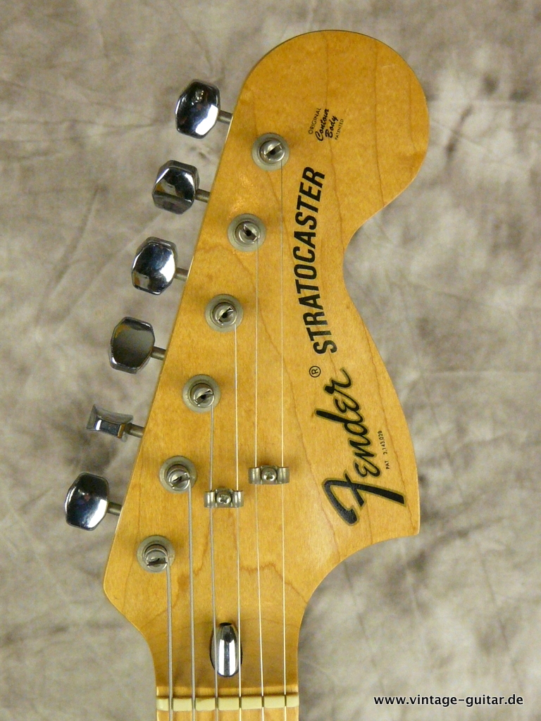 Fender-stratocaster-1974-olympic_white-003.JPG