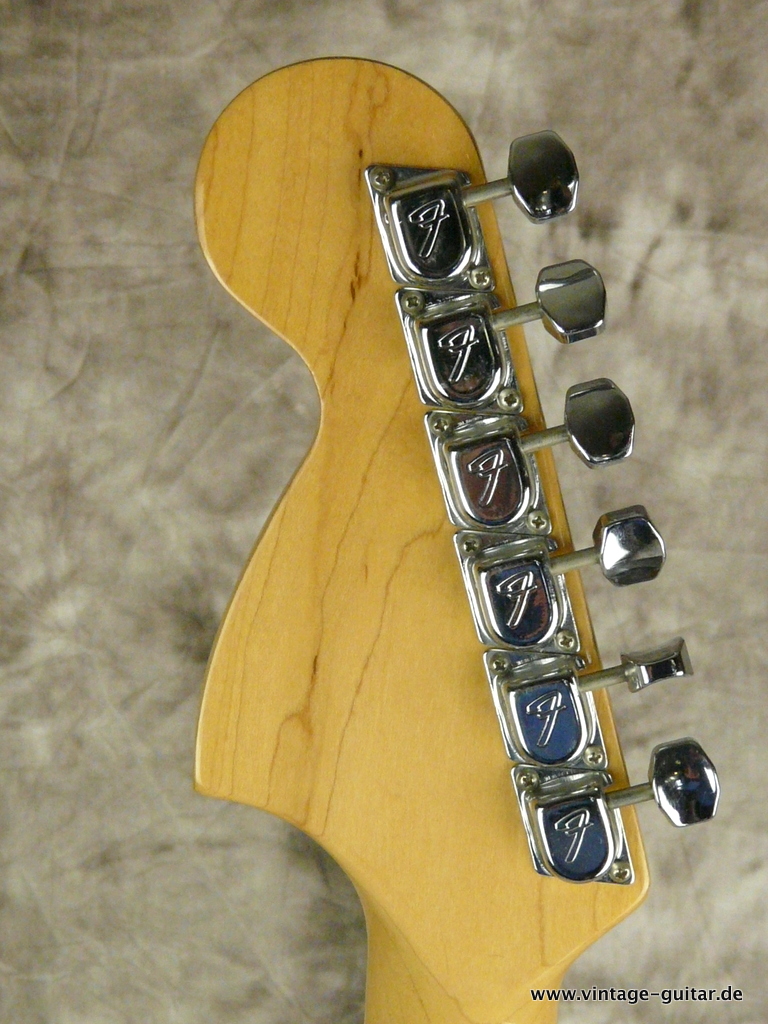 Fender-stratocaster-1974-olympic_white-006.JPG