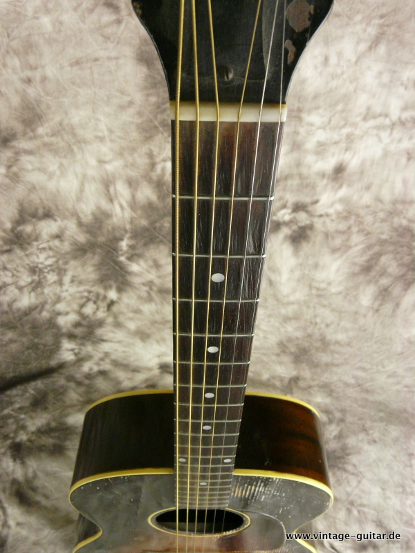 Gibson-LG1-1951-sunburst-007.JPG