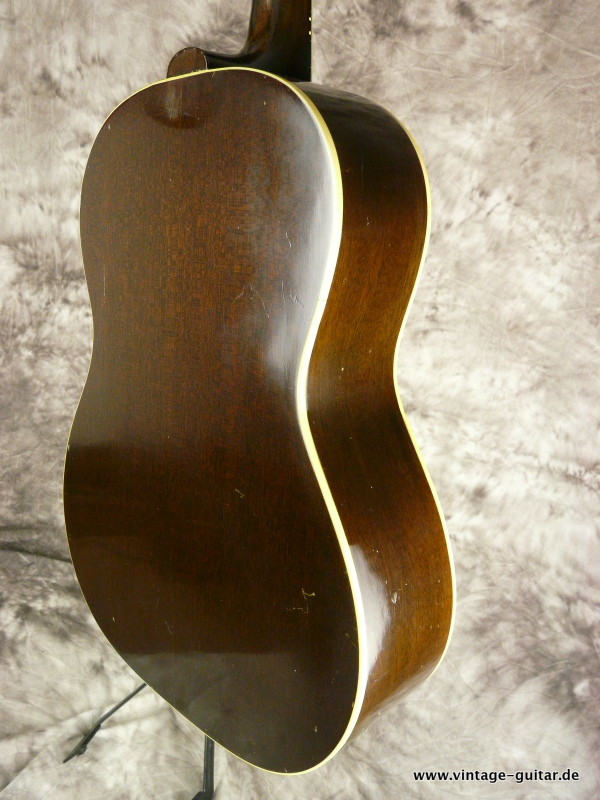 Gibson-LG1-1951-sunburst-012.JPG