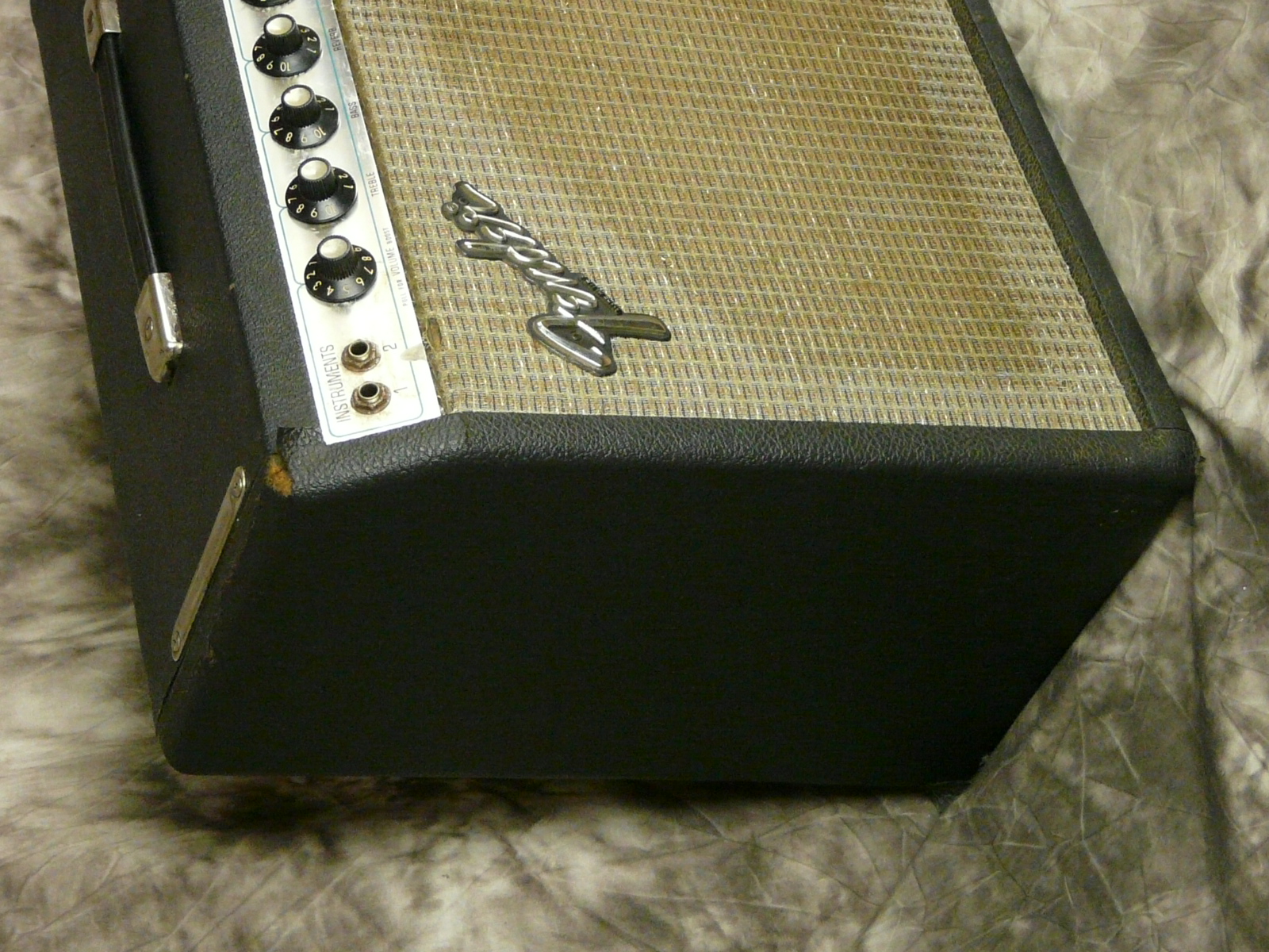 Fender-Princeton-Reverb-1978-silverface-002.JPG