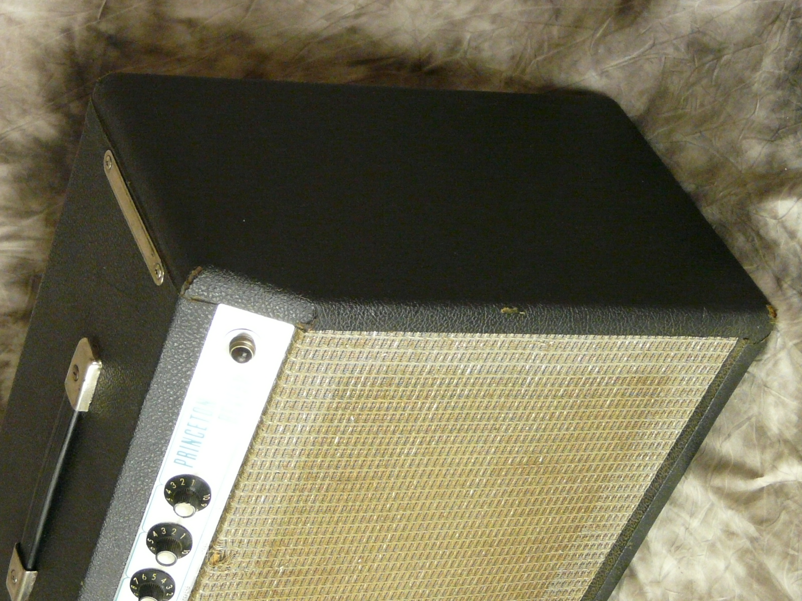 Fender-Princeton-Reverb-1978-silverface-003.JPG