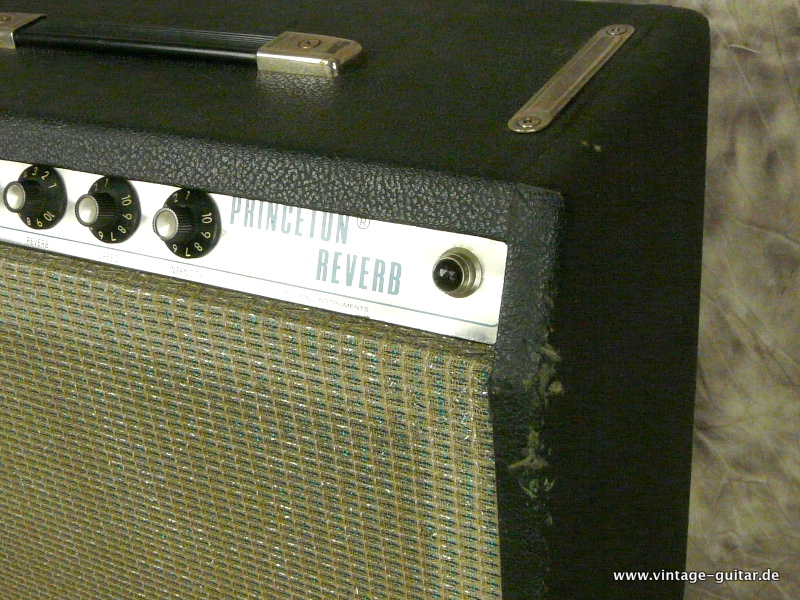 Fender-Princeton_Reverb-1971-silverface-003.JPG