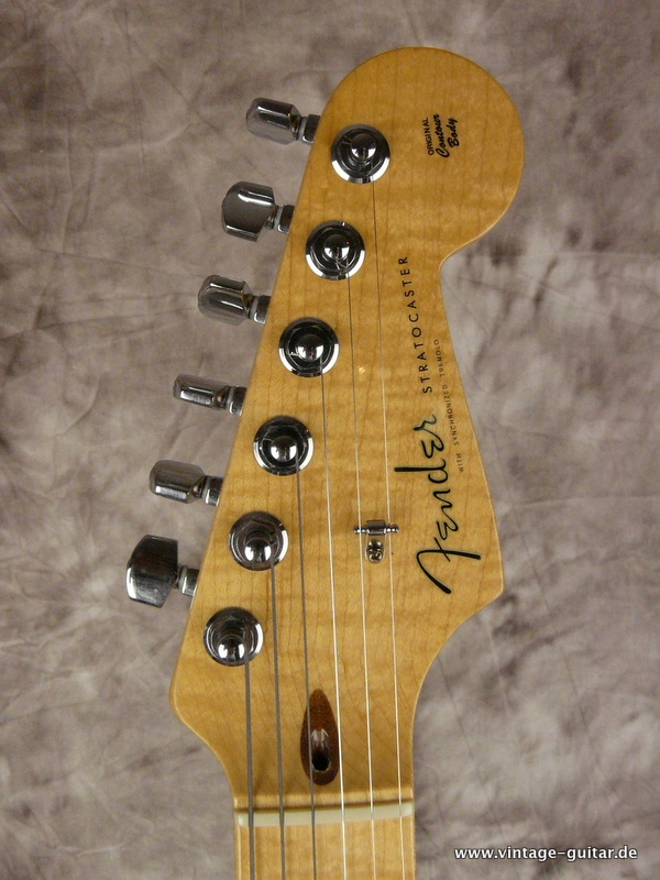 Fender-Stratocaster-Eric-Clapton-Custom-Shop-Torino-Red-2012-005.JPG