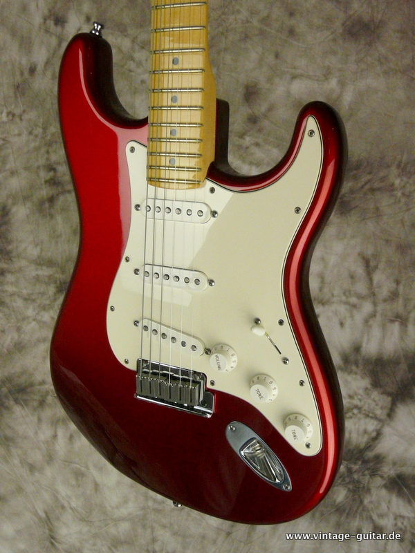 Fender-Stratocaster-candy-aplle-red-US-Standard-2015-006.JPG