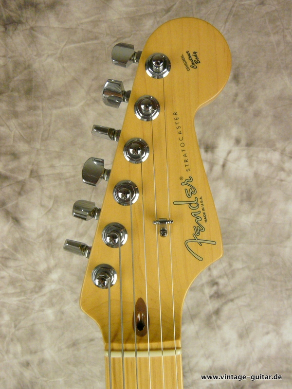 Fender-Stratocaster-US-Standard-sienna-burst-2000-009.JPG
