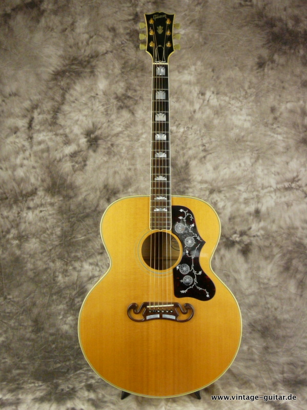 Gibson-J-200-Montana-made-1991-001.JPG