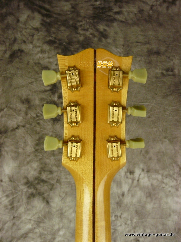 Gibson-J-200-Montana-made-1991-010.JPG