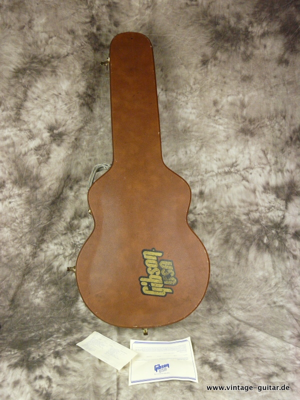 Gibson-J-200-Montana-made-1991-016.JPG