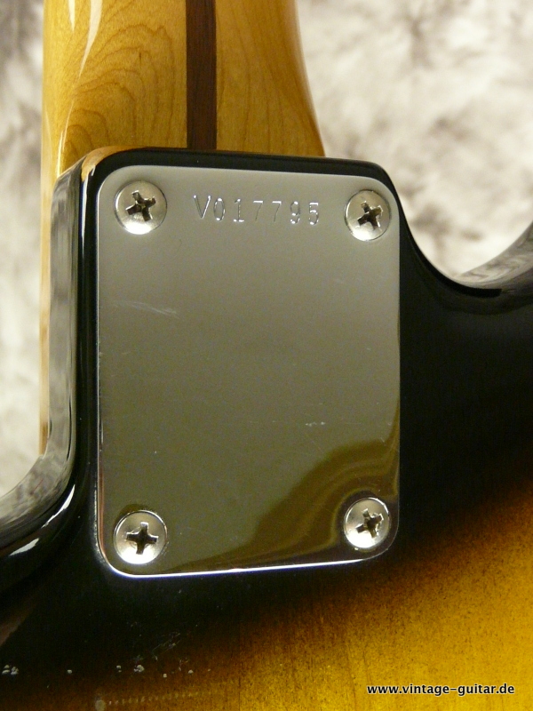 Fender-Stratocaster-1957-Reissue-1986-011.JPG