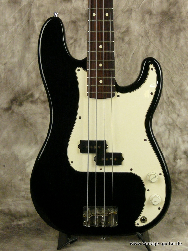 Fender-Precision-Bass-Mexico-black-1995-002.JPG