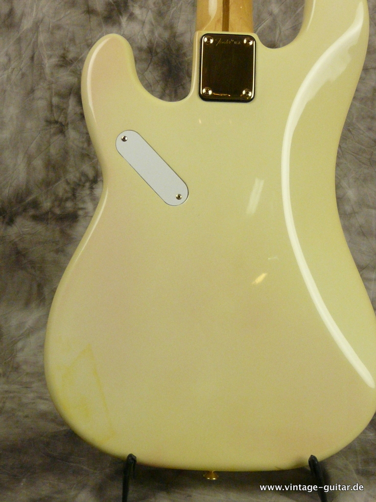 Fender-Precision-Special-1982-olympic-white-014.JPG