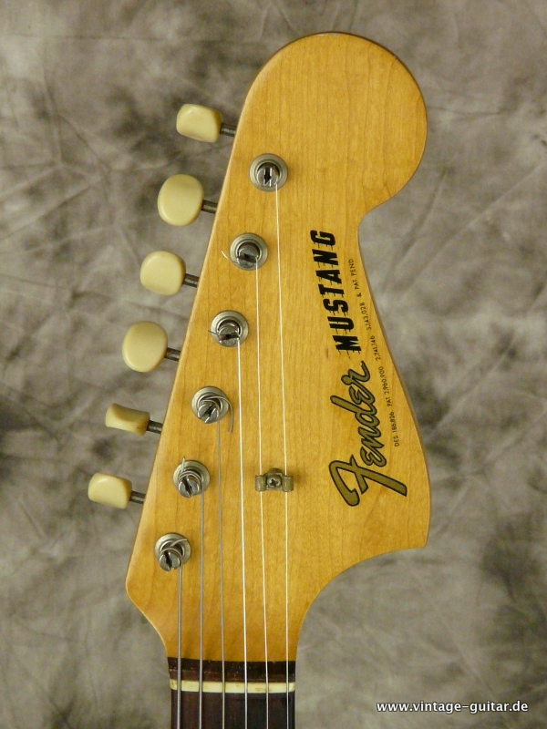 Fender-Mustang-Dakota-red-1964-007.JPG