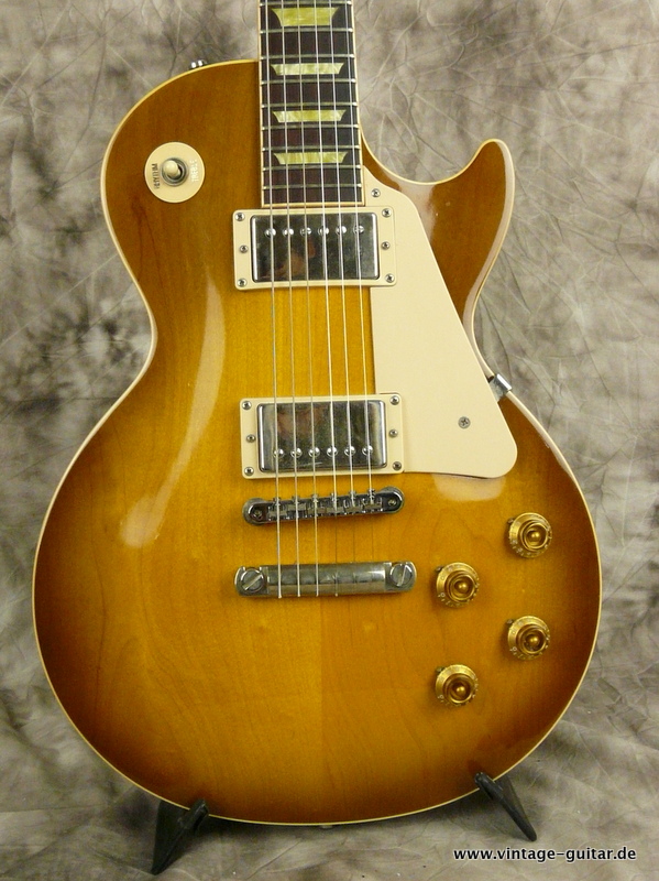 Gibson-Les-Paul-Classic-2000-plain-top-002.JPG