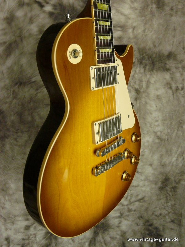 Gibson-Les-Paul-Classic-2000-plain-top-005.JPG