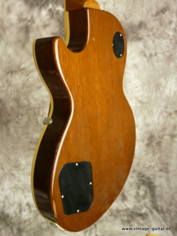 Gibson-Les-Paul-Classic-2000-plain-top-008.JPG
