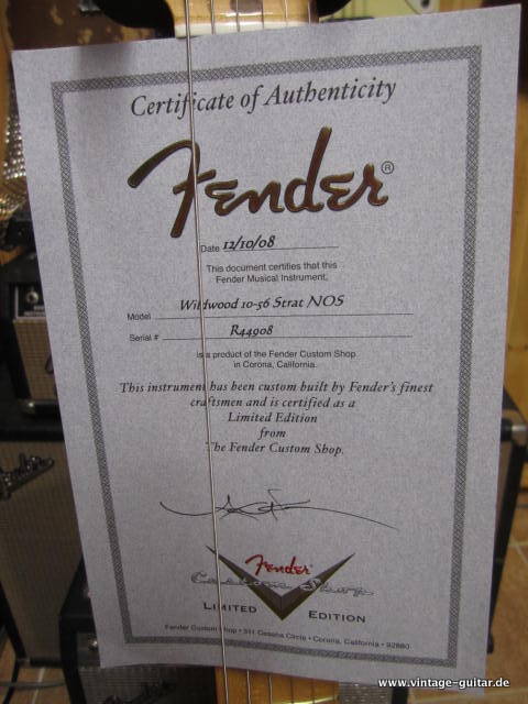 Fender-Stratocaster-Custom-Shop-Wildwood-NOS-2008-004.JPG