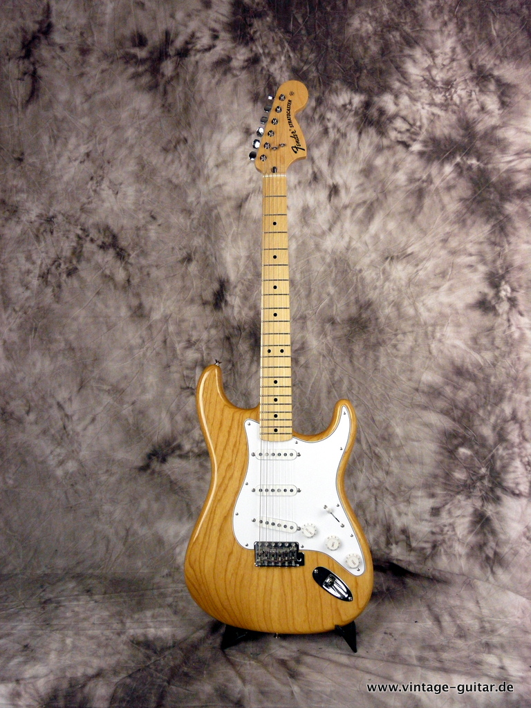 Fender-Stratocaster-70s-Reissue-Mexico-natural-001.JPG