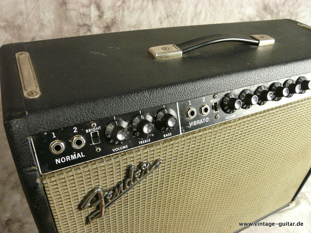 Fender-Vibrolux-blackface-1967-004.JPG