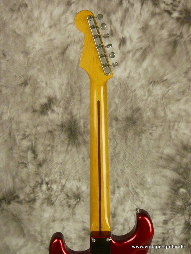 Fender-Stratocaster-Candy-Apple-Japan-Gilmour-006.JPG