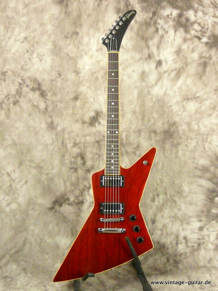 Gibson_Explorer-Traditional-Pro-90-wine-red-001.JPG
