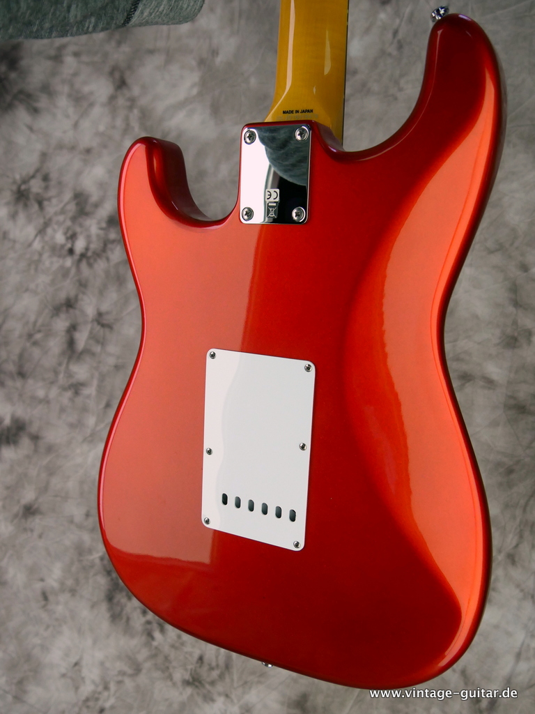 Fender-Stratocaster-MIJ-Japan-1962-Reissue-sparklin-red-001g-red-009.JPG
