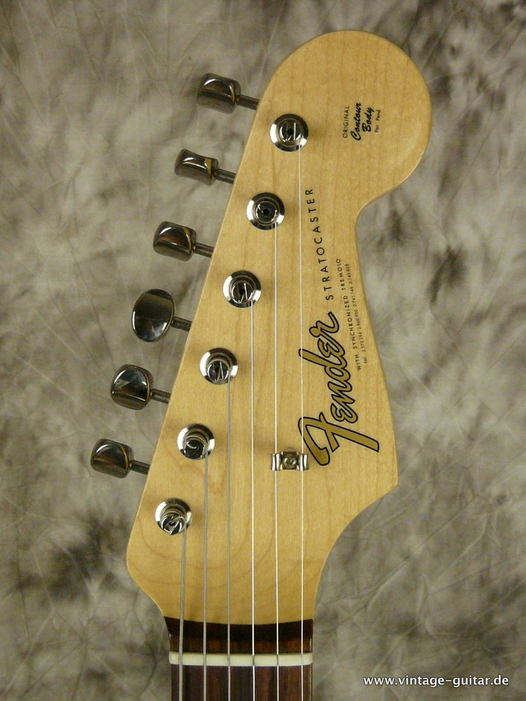 Fender_Stratocaster-Japan-black-Vintage-1965-007.JPG