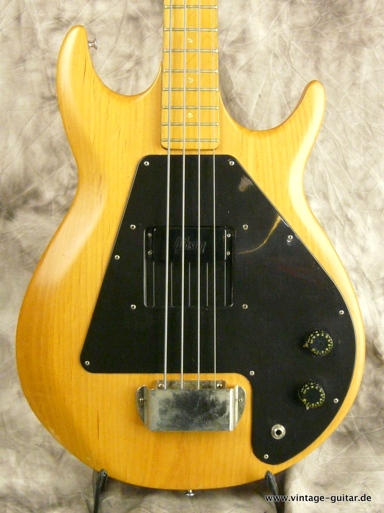Gibson_the-grabber-1974-1975-natural-002.JPG