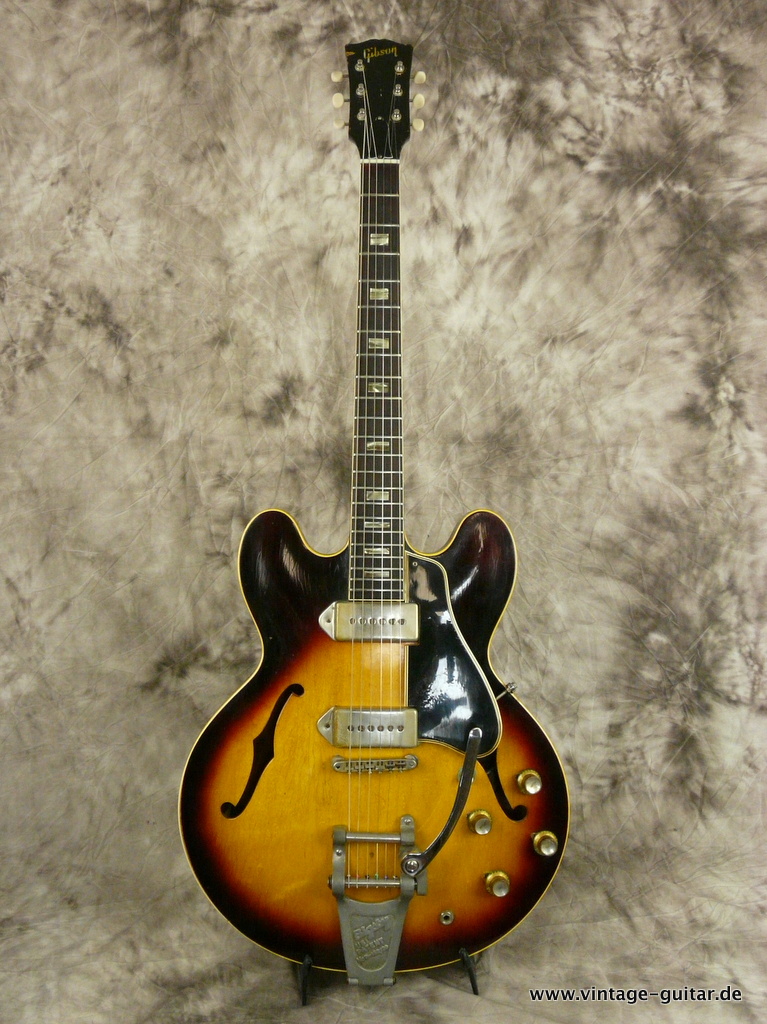 Gibson-ES-330-TD-sunburst-1963-001.JPG