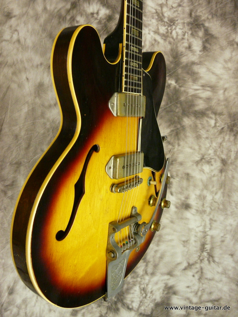 Gibson-ES-330-TD-sunburst-1963-003.JPG