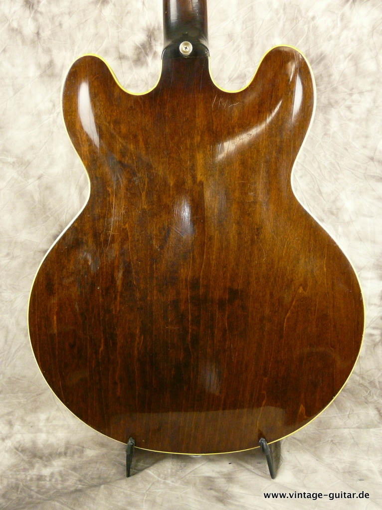 Gibson-ES-330-TD-sunburst-1963-007.JPG